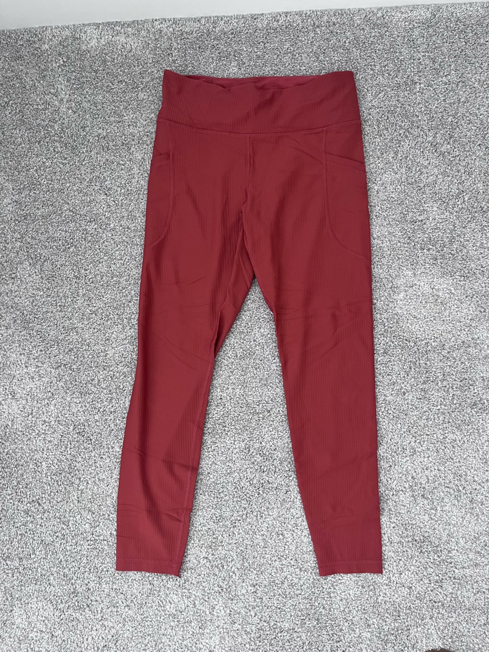 Old Navy Ribbed Powersoft Rust Colored Leggings